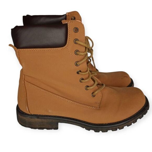 CHARLOTTE RUSSE COMBAT STYLE BOOTS TAN SZ.8 GUC. - Picture 3 of 7